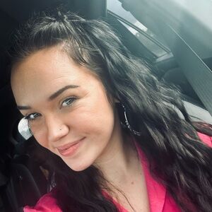Meet your Posher, Brittani